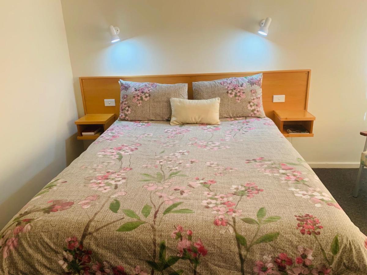 Anna Bella Motel Glen Innes Esterno foto