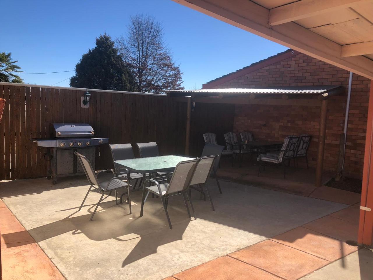 Anna Bella Motel Glen Innes Esterno foto